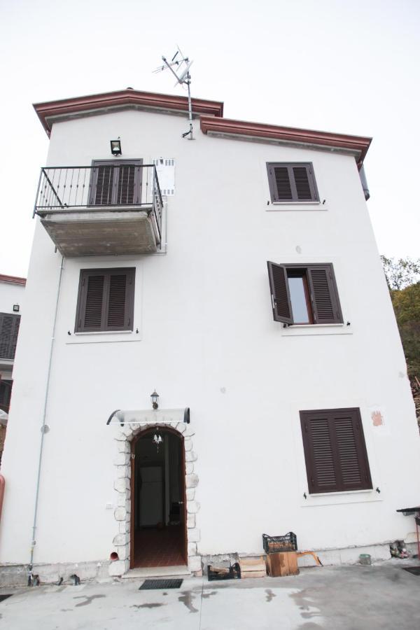 Villa Santa Maria Santa Maria del Molise Exteriör bild